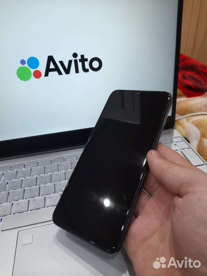 Телефон tecno spark 9 pro