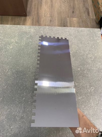 Кельма зубчатая прямой зуб 320х120мм, Bihui