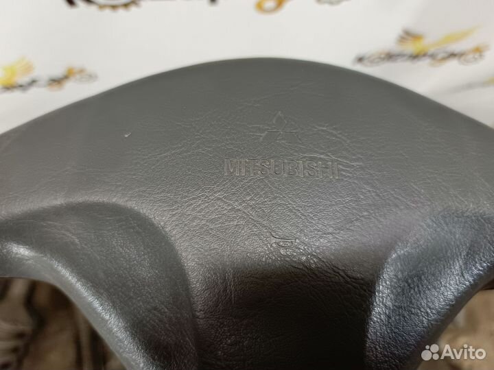 Подушка безопасности водителя Mitsubishi lancer 8