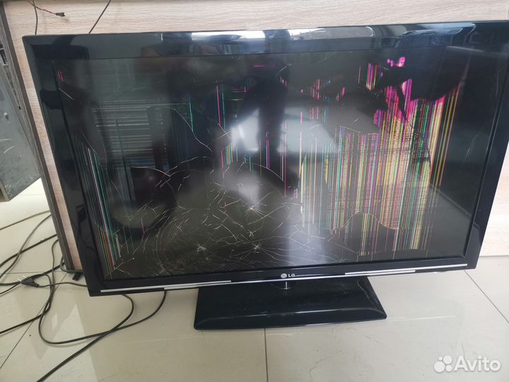 Телевизор LG 42LK430 (Разбор)(По запчастям)