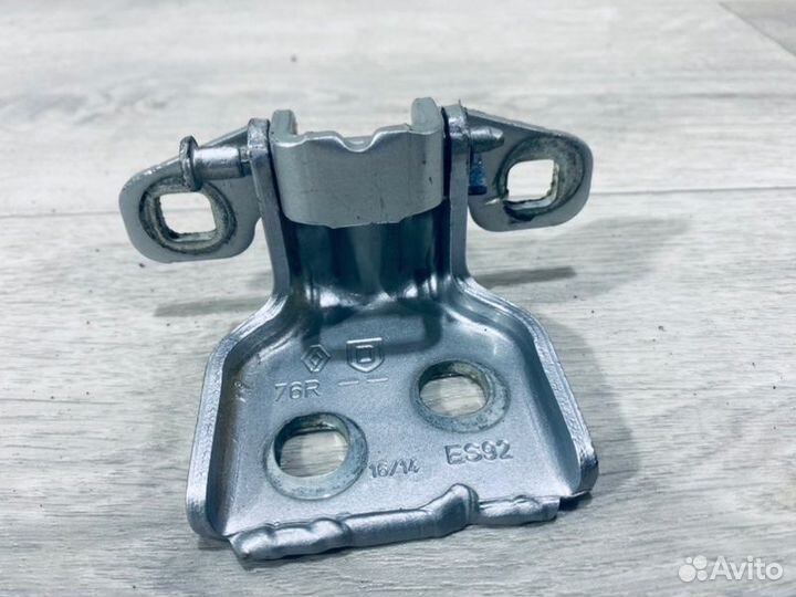 Петля двери Renault Logan 2 седан K4M 2014