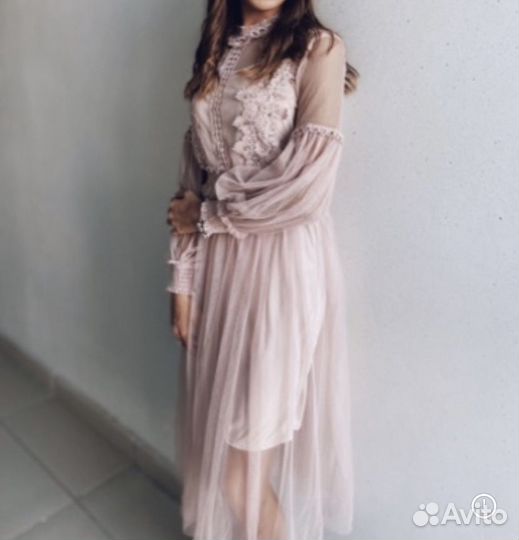 Платье нарядное