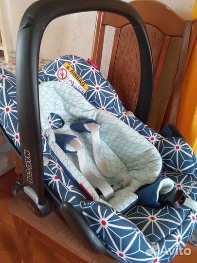 Автолюлька maxi cosi pebble plus