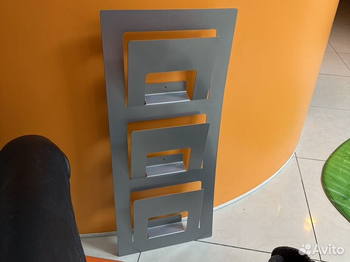 Холдер для дурналов металличечкий IKEA