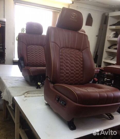 Ремонт и перетяжка мягкой мебели и автосалона