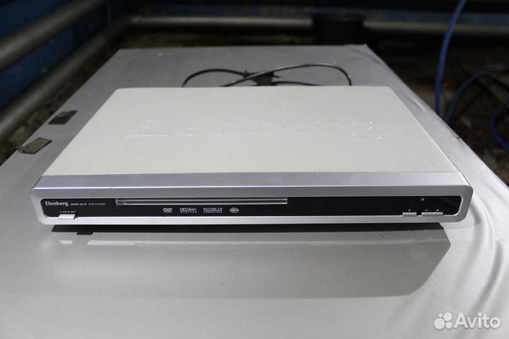 DVD плеер Elenberg dvdp-2410