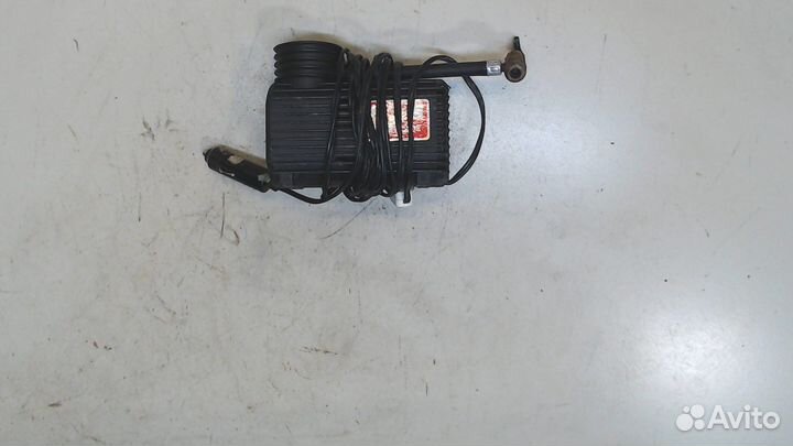 Компрессор подкачки шин Nissan Micra K12E, 2004