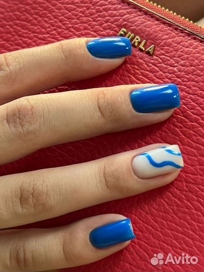 Маникюр и педикюр