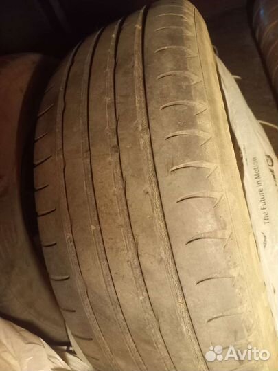 Nexen N8000 235/65 R17