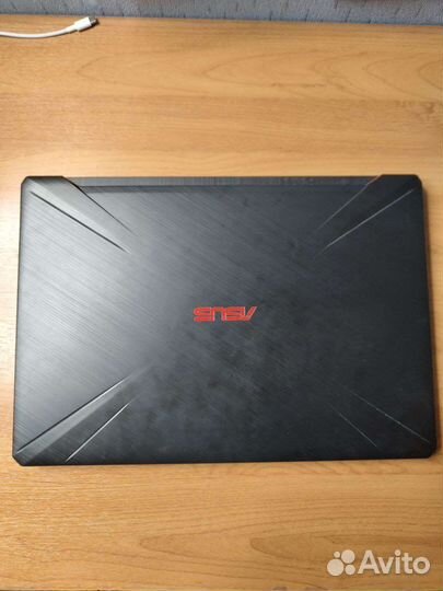 Игровой ноутбук asus