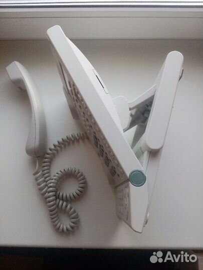 Телефон Panasonic KX-T7630