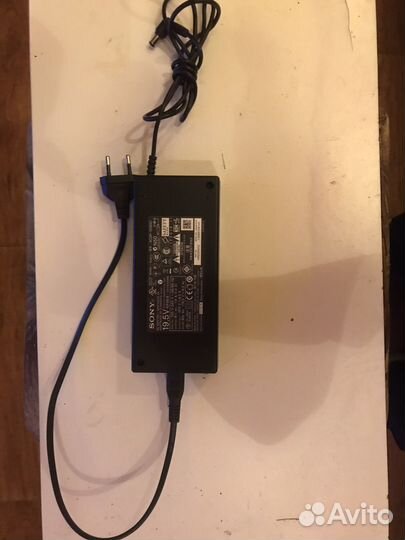 Блок питания 19,5V 6,2A asdp-120E01