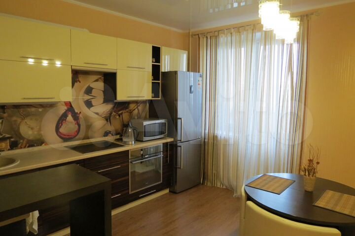 1-к. квартира, 43 м², 8/17 эт.