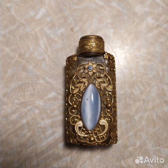 Флаконы от духов винтаж