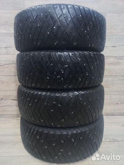 Goodyear Ultragrip Ice Arctic 205/55 R16