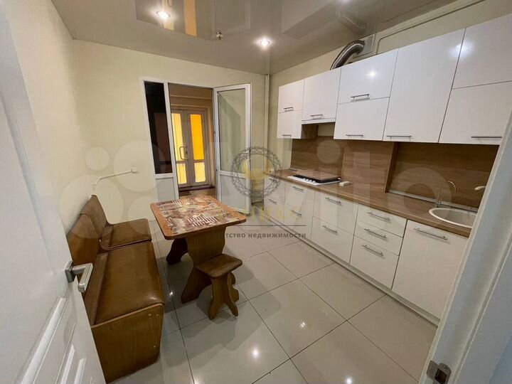 Продам офисное помещение, 77.7 м²