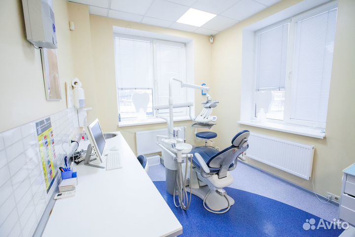 Старший оператор колл центра стоматологии