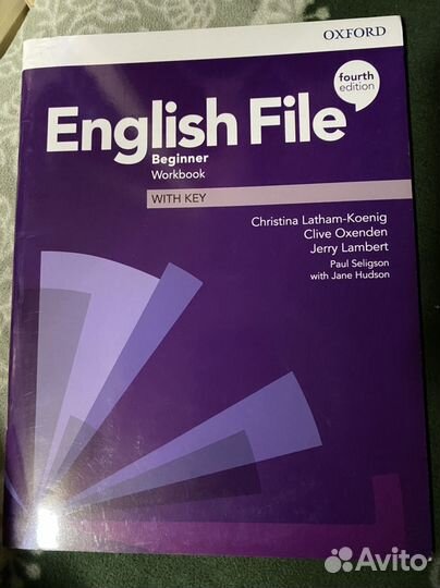 English file beginer тетрадь и учебник