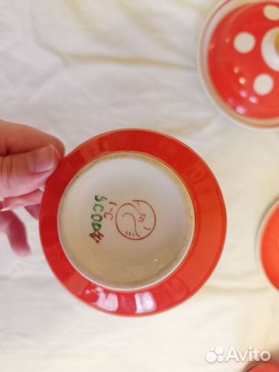 Чайный сервиз СССР красный горох