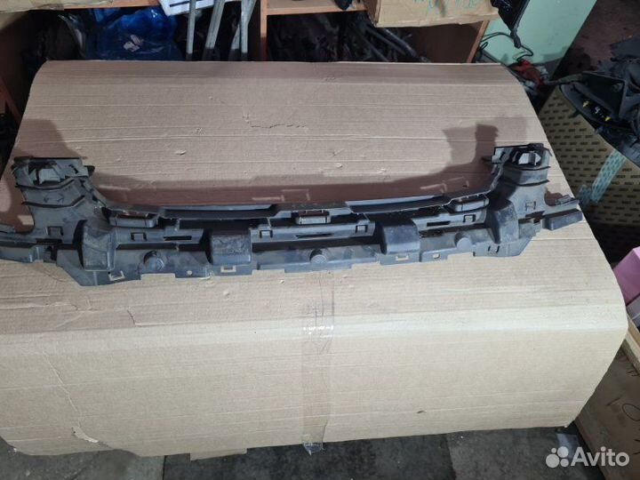 Крепление бампера переднее Ford Focus 2 kkda 2008