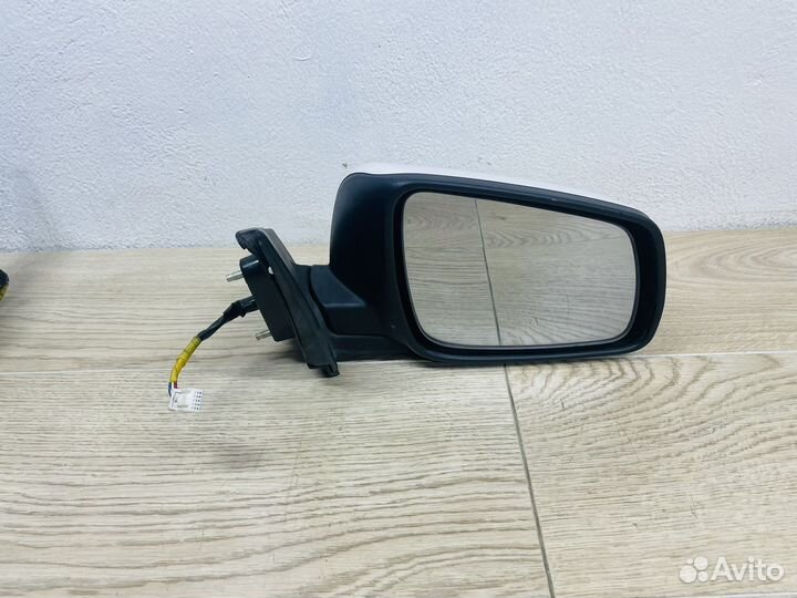 Зеркало правое mitsubishi lancer 10