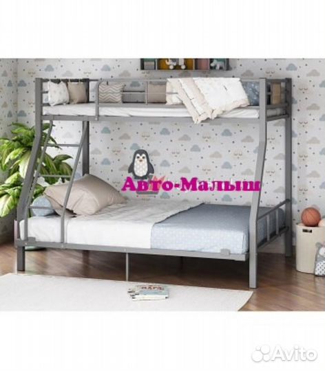 Металлическая двухъярусная кровать Труба-квадрат