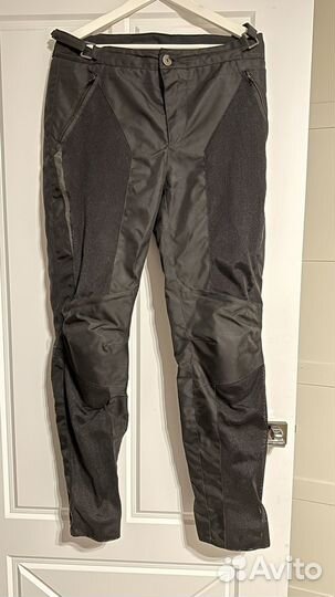 Мотокостюм