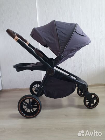 Коляска прогулочная Carello Epica