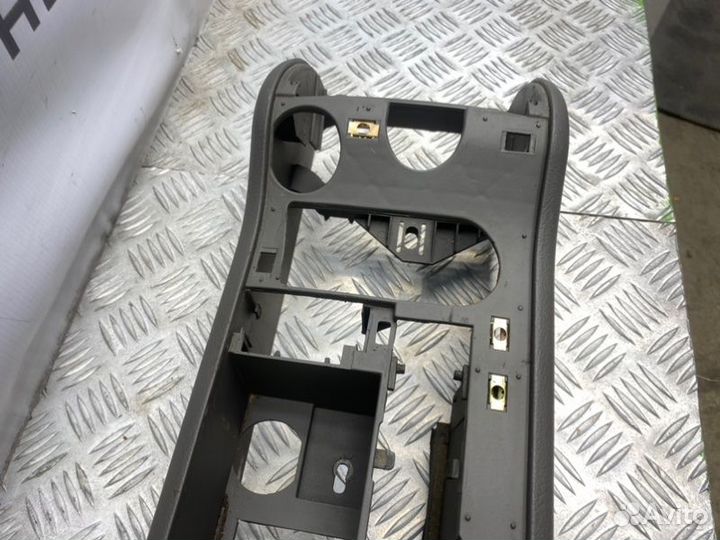 Центральная консоль Audi A6 C5 avant BDH 2.5TDI