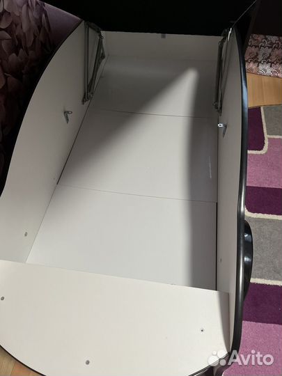 Кровать машина