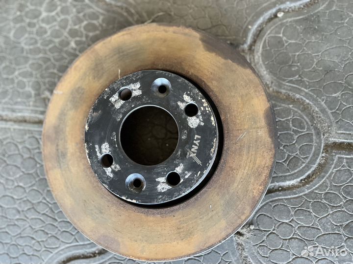 Диск тормозной nissan micra/note/tiida 03- передн