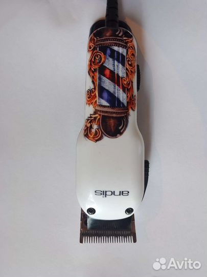 Продам машинку с 4я насадками, вместе с триммером