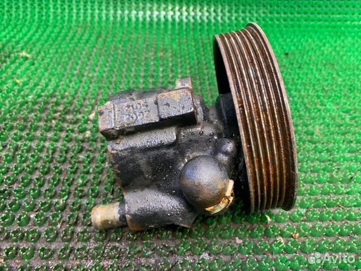 Насос гидроусилителя Renault Logan K7M710 2005