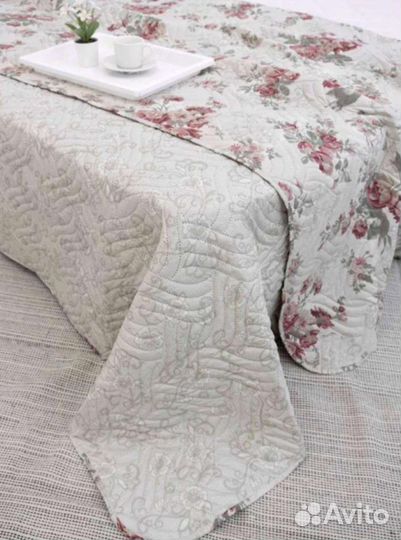 Стёганое покрывало плед