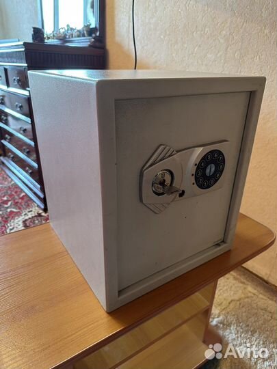 Сейф для денег