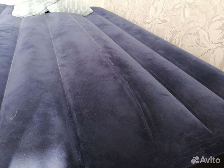 Надувной матрас intex