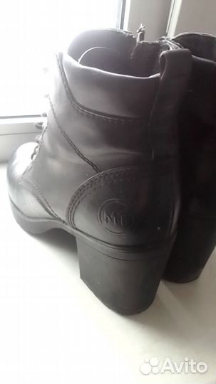 Ботинки женские