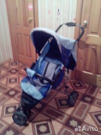 Коляска прогулочная