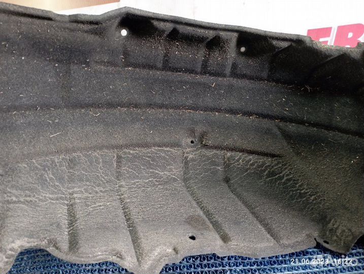 Подкрылок задний левый Lexus Rx350 2010