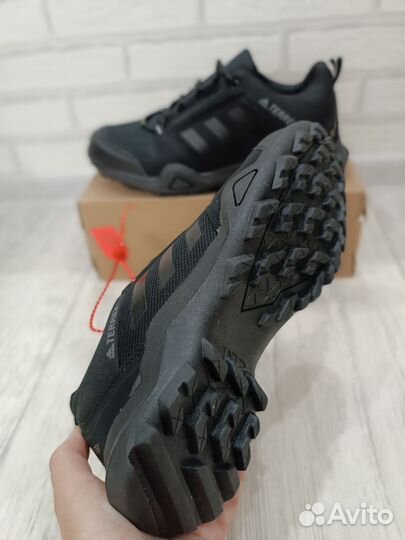 Мужские кроссовки Adidas terrex gore-TEX