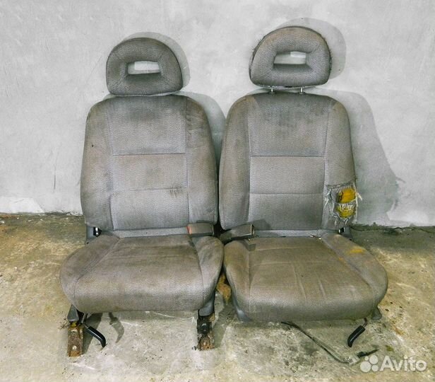 Сиденье переднее Mazda 626 GE