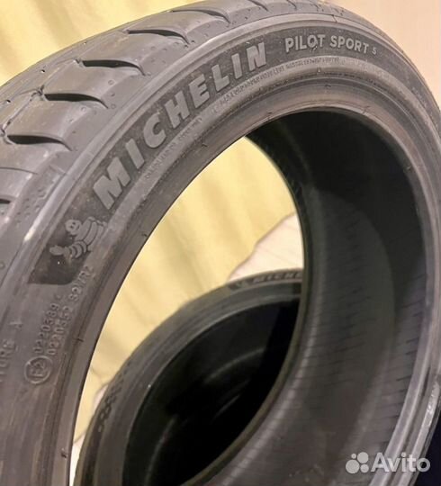 Michelin Pilot Sport 5 225/40 R18 92Y