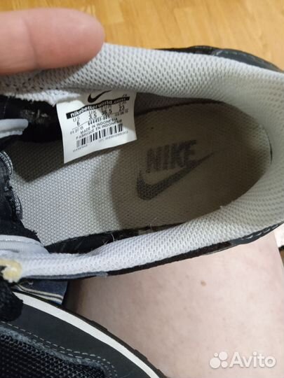 Кроссовки подростковые