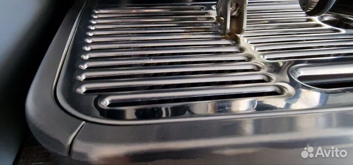 Кофемашина bork 808