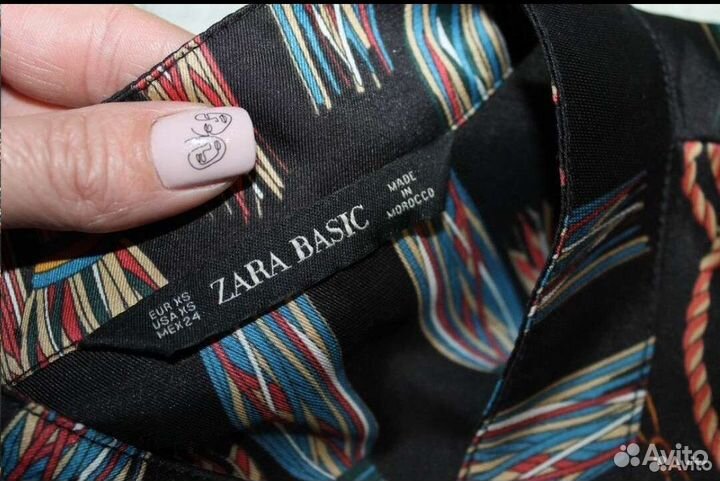 Блузка Zara шёлковая в стиле Versace 42