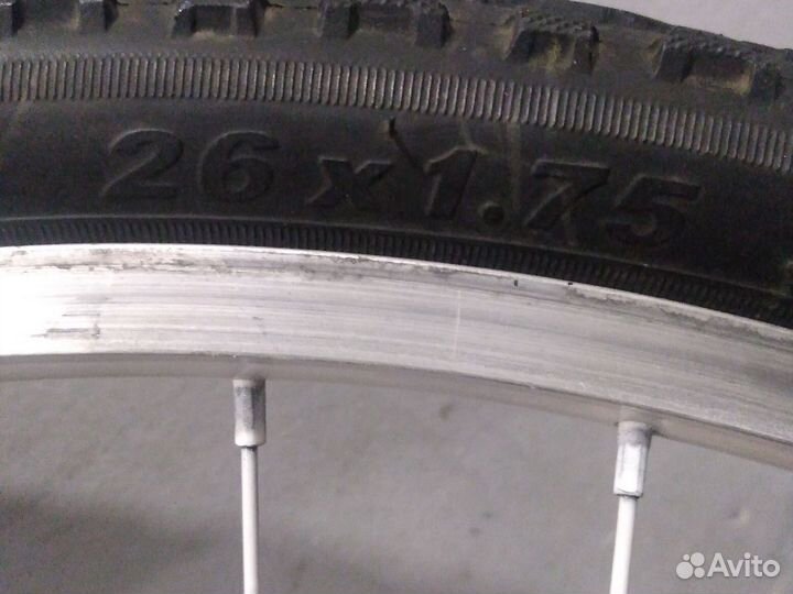 Переднее колесо от велосипеда