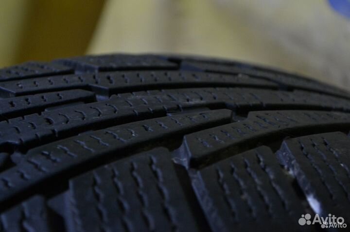 Nokian Tyres Hakkapeliitta R 225/65 R17