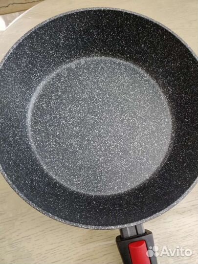 Сковорода moulin