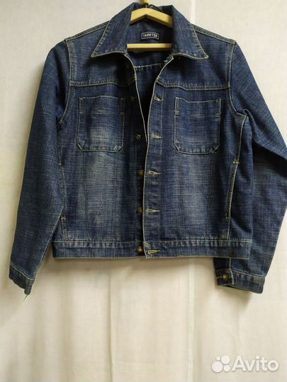 Джинсовая куртка