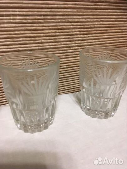 Хрустальные рюмки